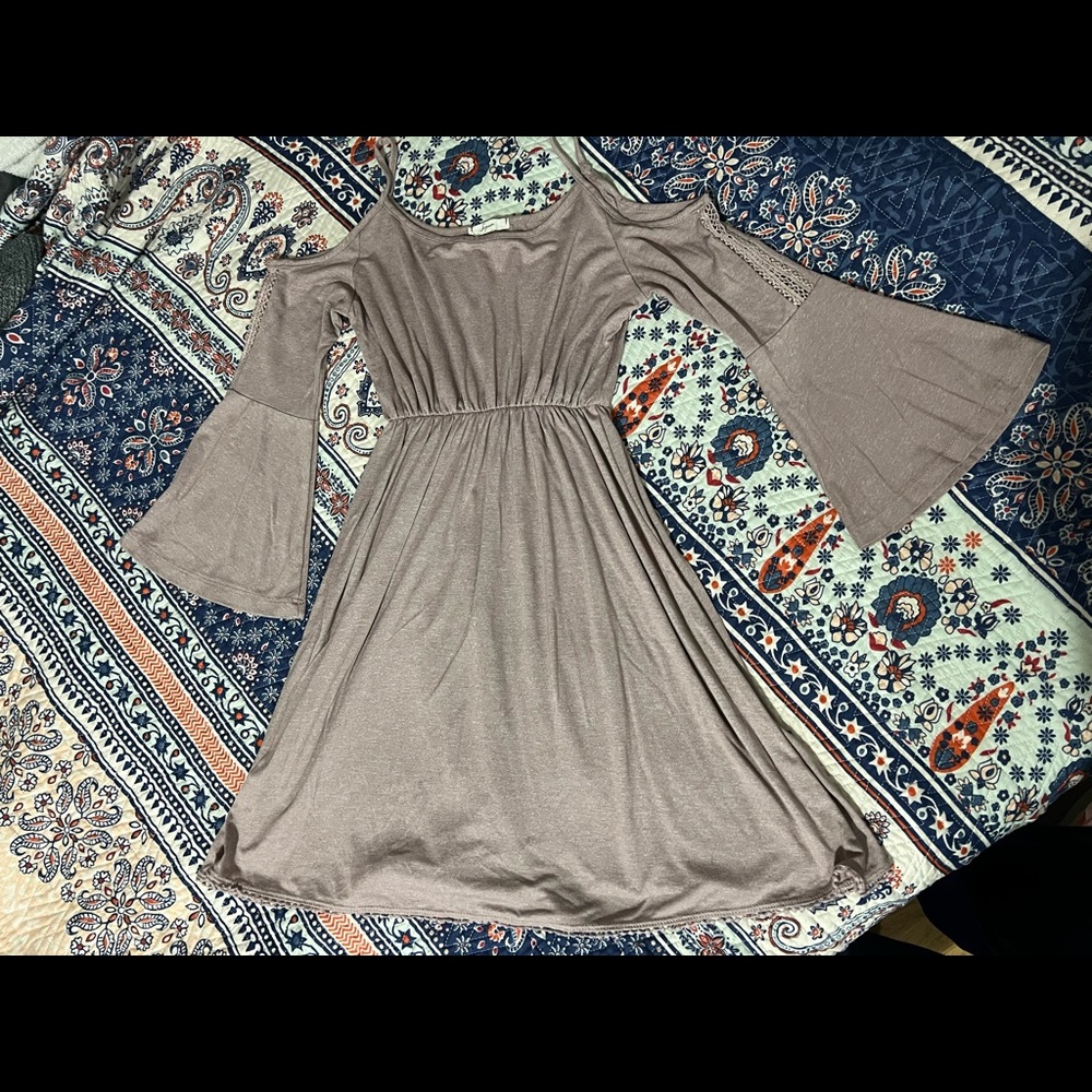 Soprano open shoulder dress